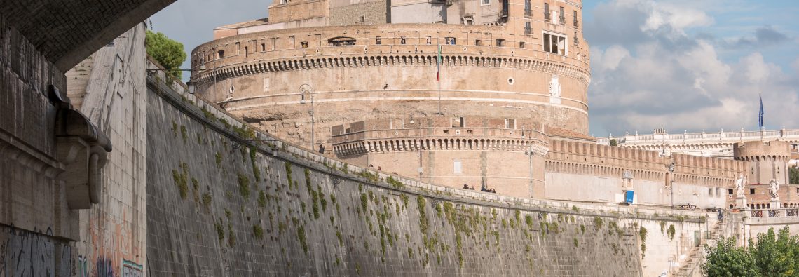 Castel Sant'Angelo - The Hall of Einar - photograph (c) David Bailey (not the)