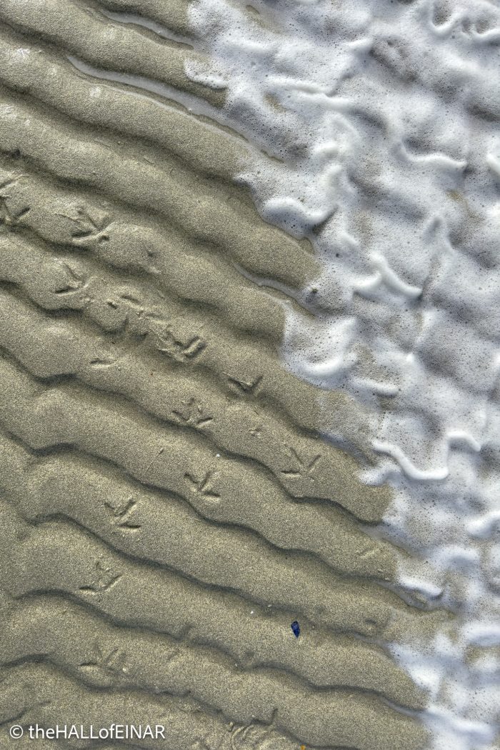 Foam and Footprints - The Hall of Einar - photograph © David Bailey (not the)