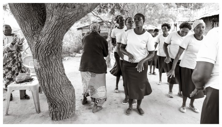 Kithoto Women Group - The Hall of Einar - photograph © David Bailey (not the)